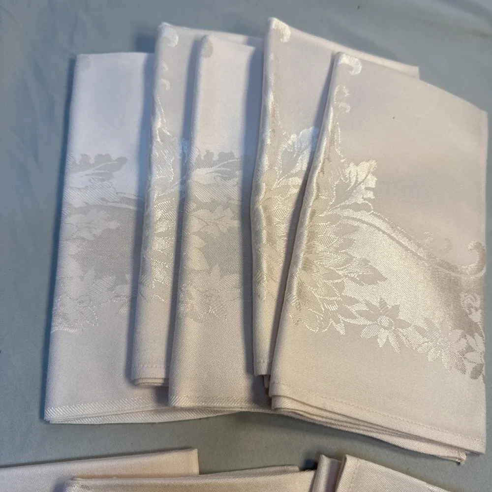 Vintage Pale Pink Damask Dinner Napkins Set of 8 Woven Floral Jacquard 1950s MCM